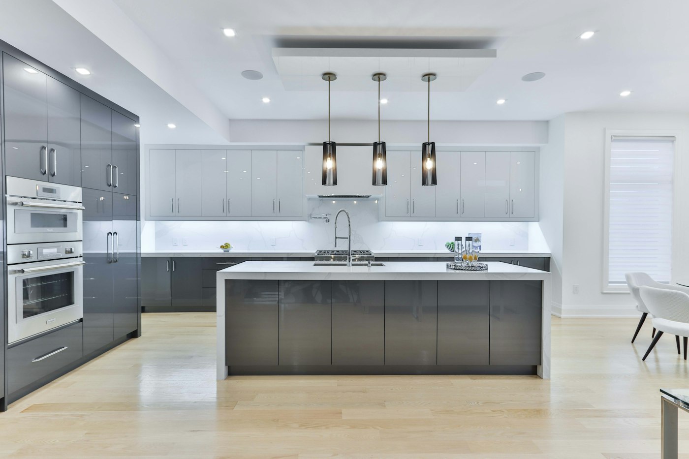 Contemporary 3BHK Villa kitchen