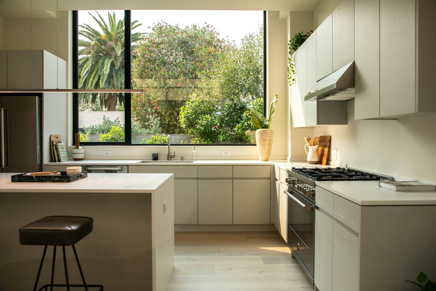 Spacious 3BHK Gated Community Apartment kitchen
